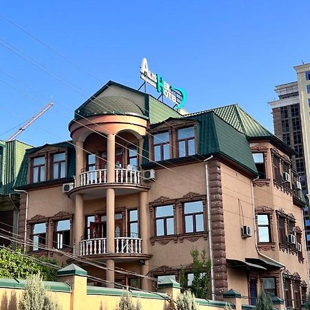 Alisher Hotel 杜尚别 外观 照片