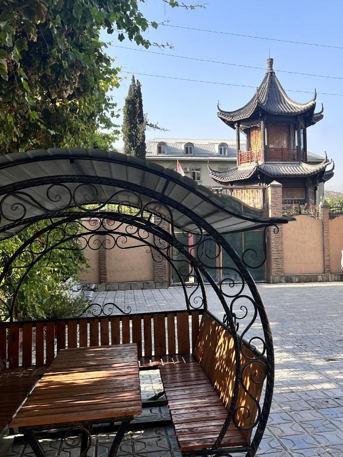 Alisher Hotel 杜尚别 外观 照片